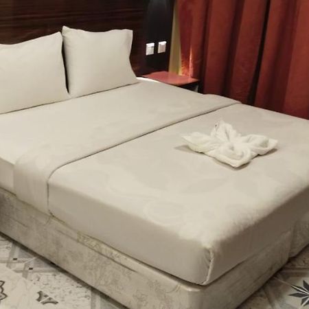 Tehran Hotel Dubaï Extérieur photo