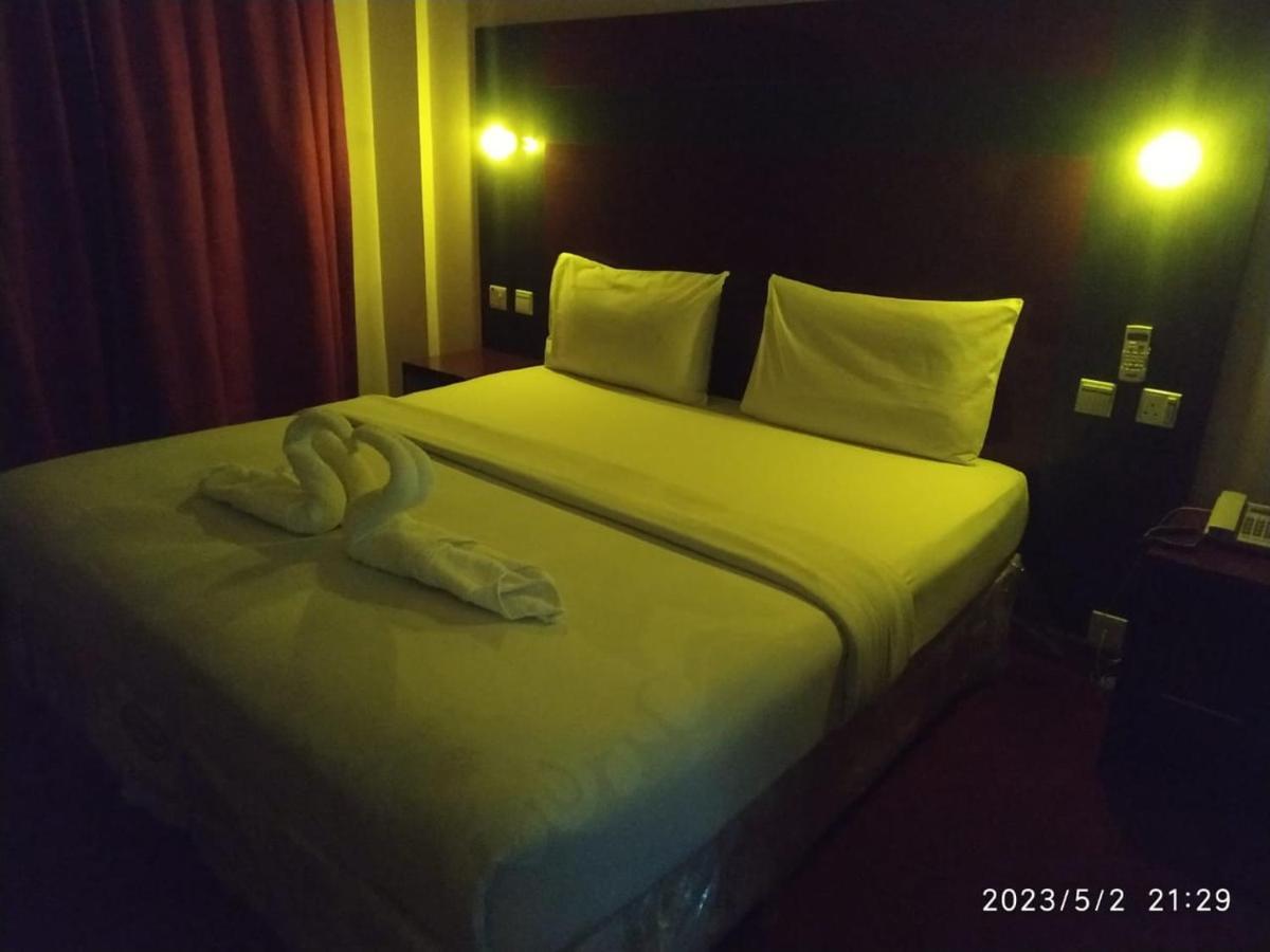 Tehran Hotel Dubaï Extérieur photo