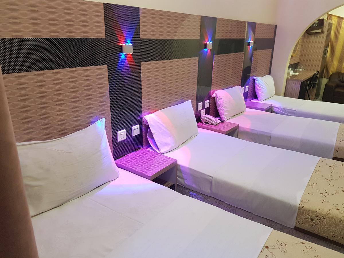 Tehran Hotel Dubaï Extérieur photo
