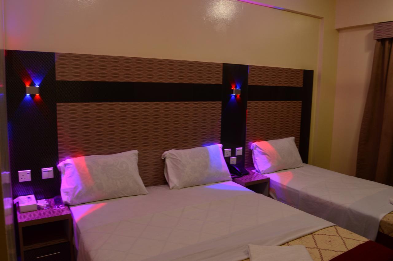 Tehran Hotel Dubaï Extérieur photo